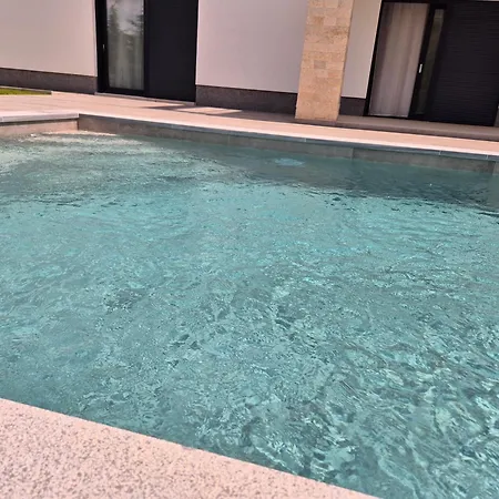 New Luxury Themis Istria Private Heated Pool *